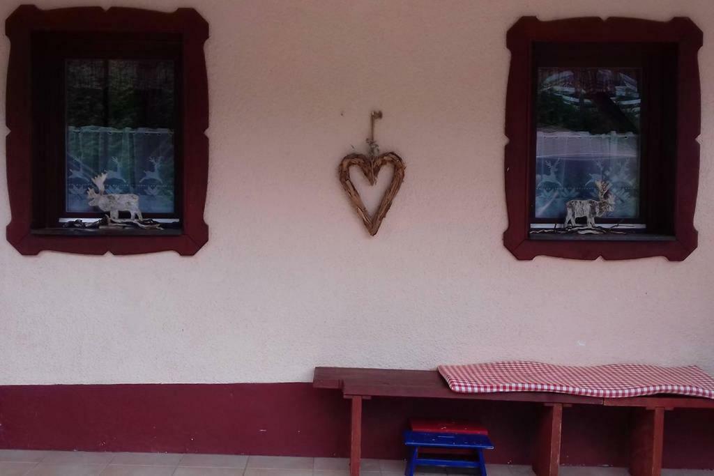 Zajcek Apartma Mojstrana Buitenkant foto
