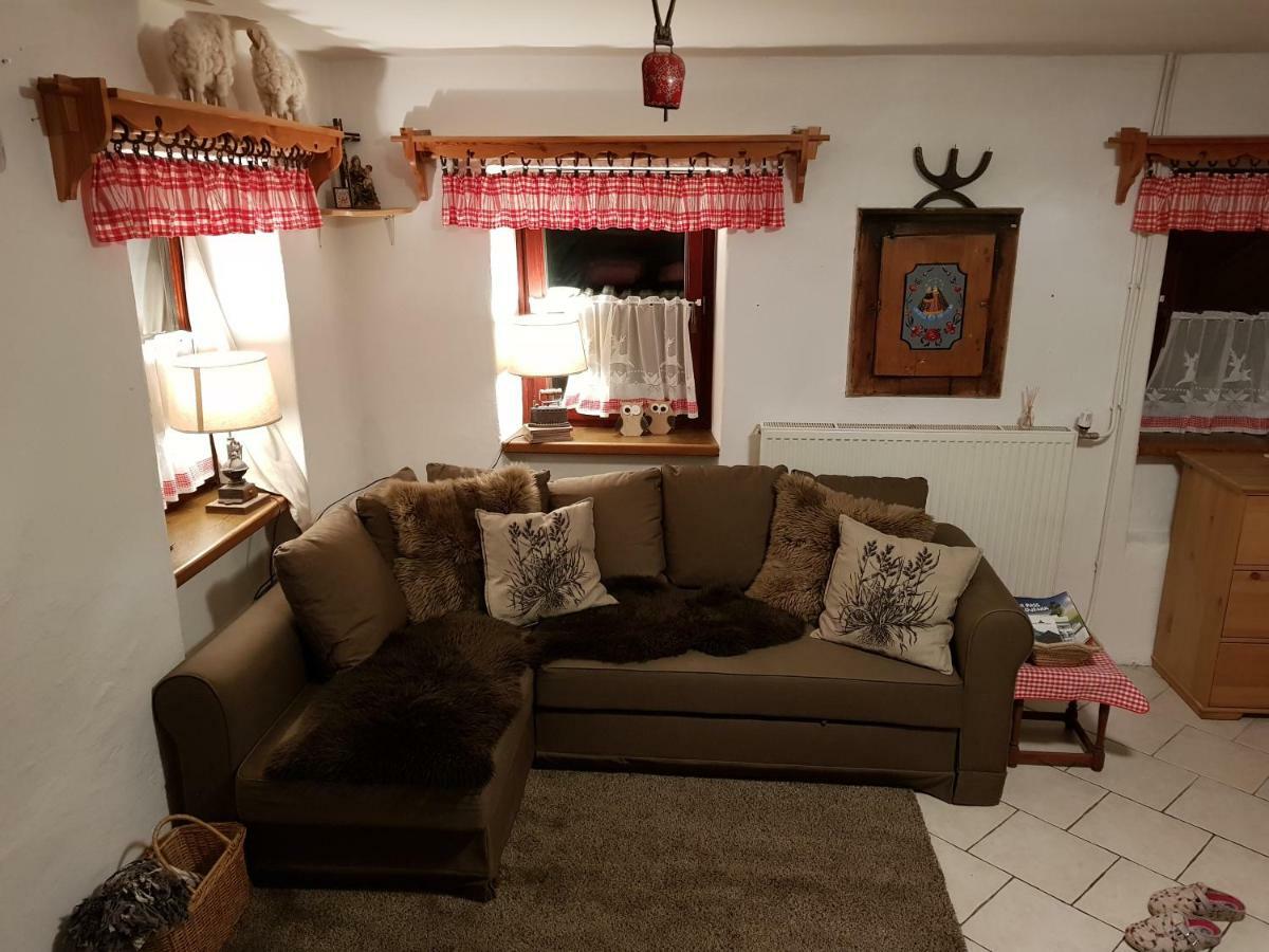 Zajcek Apartma Mojstrana Buitenkant foto